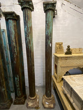 Load image into Gallery viewer, WOODEN PILLAR SET AH102