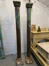 Load image into Gallery viewer, WOODEN PILLAR SET AH102