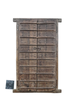 Load image into Gallery viewer, WOODEN DOOR AN23