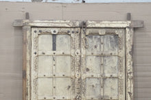 Load image into Gallery viewer, WOODEN SHEKHAVATI WINDOW AN24A