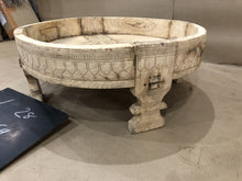 Load image into Gallery viewer, WOODEN BLEACH GRINDER AH10