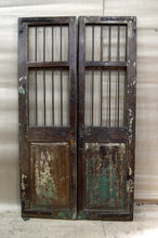 Load image into Gallery viewer, Jali Door AH15