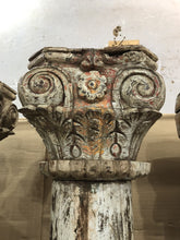 Load image into Gallery viewer, WOODEN PILLAR AH69
