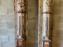 Load image into Gallery viewer, WOODEN PILLAR
