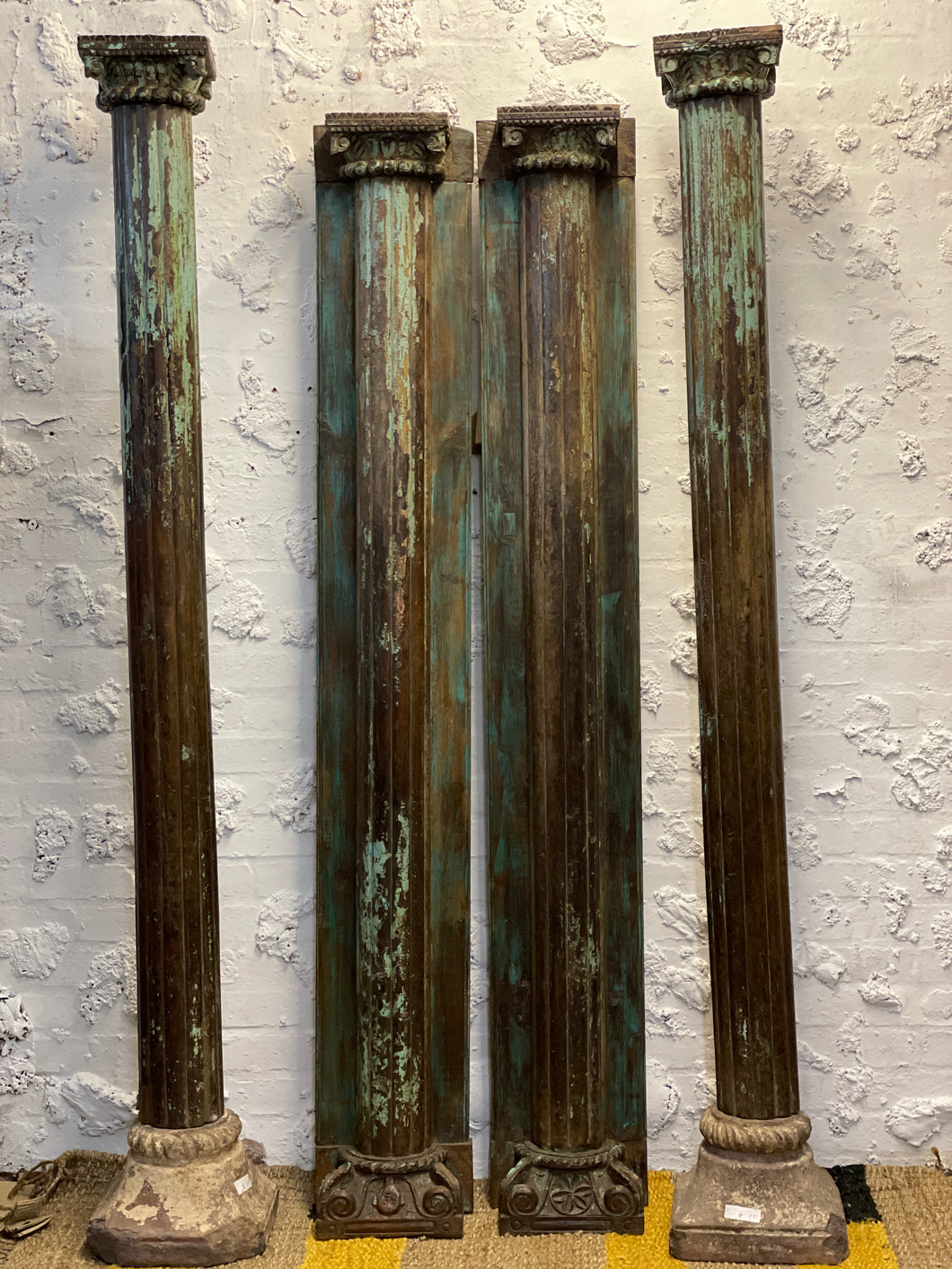 WOODEN PILLAR SET AH102