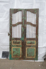 Load image into Gallery viewer, WOODEN JAALI DOOR AN34
