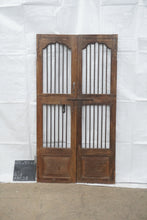 Load image into Gallery viewer, WOODEN JAALI DOOR AN38
