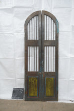Load image into Gallery viewer, WOODEN JAALI DOOR AN40
