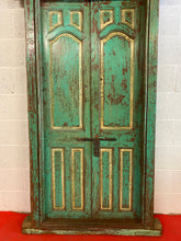 Load image into Gallery viewer, WOODEN DOOR WITH FRAME AND TRANSOM MA125
