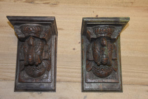 Wooden Elephant todla