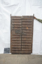 Load image into Gallery viewer, WOODEN SHEKHAVATI DOOR ONLY AN22

