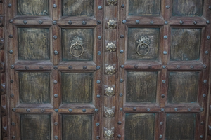 WOODEN DOOR AN23