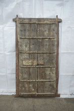 Load image into Gallery viewer, WOODEN SHEKHAVATI WINDOW AN26
