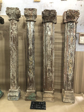 Load image into Gallery viewer, WOODEN PILLAR AH69

