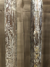 Load image into Gallery viewer, WOODEN PILLAR AH69
