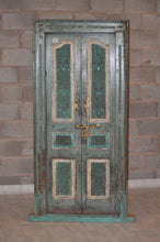 Load image into Gallery viewer, WOODEN DOOR WITH FRAME
