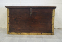 Load image into Gallery viewer, ANTIQUE WOODEN CHEST
