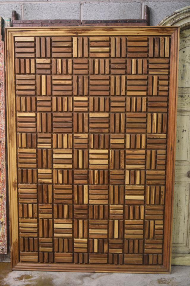 WOODEN CELLING