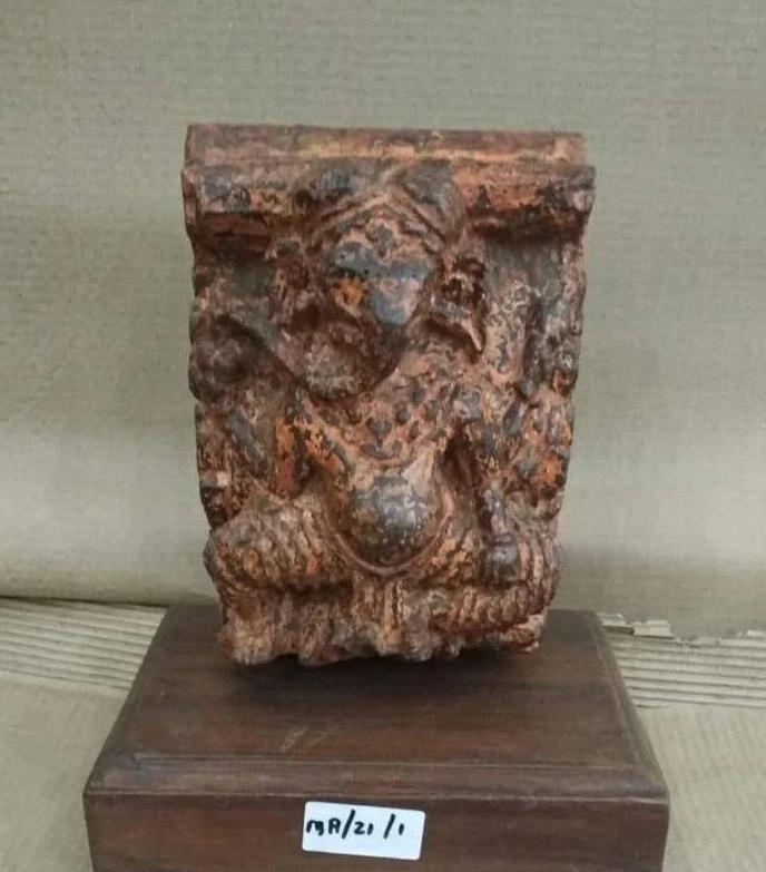 WOODEN GANESHA