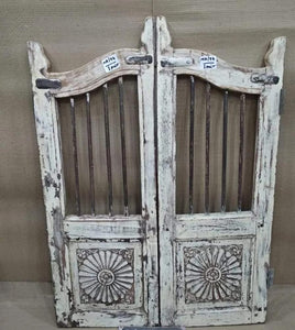 WOODEN DOG GATE