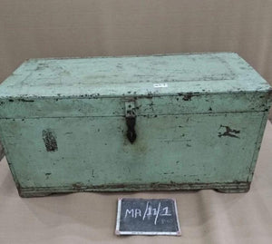 WOODEN BOX