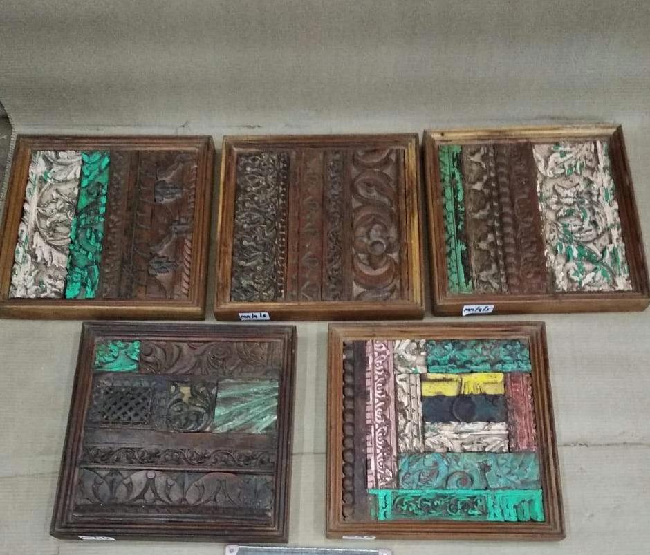 WOODEN FRAMES