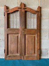Load image into Gallery viewer, WOODEN DOG GATE
