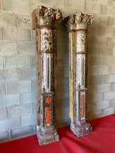 Load image into Gallery viewer, WOODEN PILLAR
