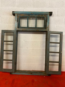 WOODEN WINDOW