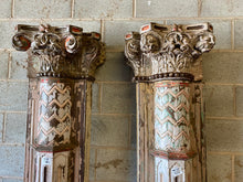 Load image into Gallery viewer, WOODEN PILLAR
