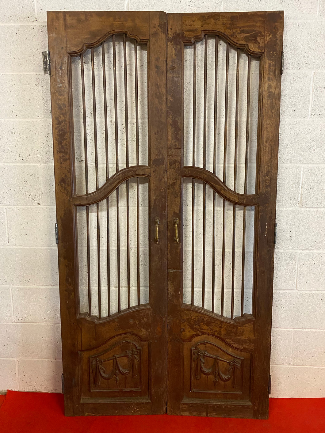 WOODEN JAALI DOOR