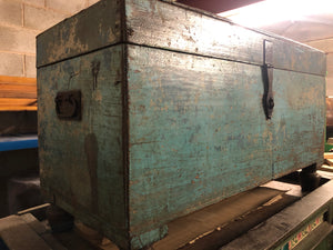 WOODEN BOX
