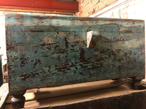 WOODEN BOX