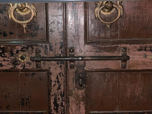 ANTIQUE WOODEN DOOR
