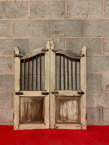 WOODEN DOG GATE