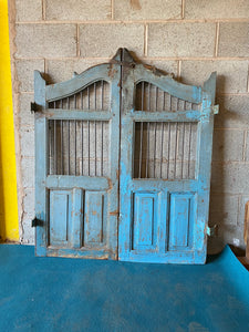 WOODEN DOG GATE