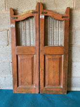 Load image into Gallery viewer, WOODEN DOG GATE
